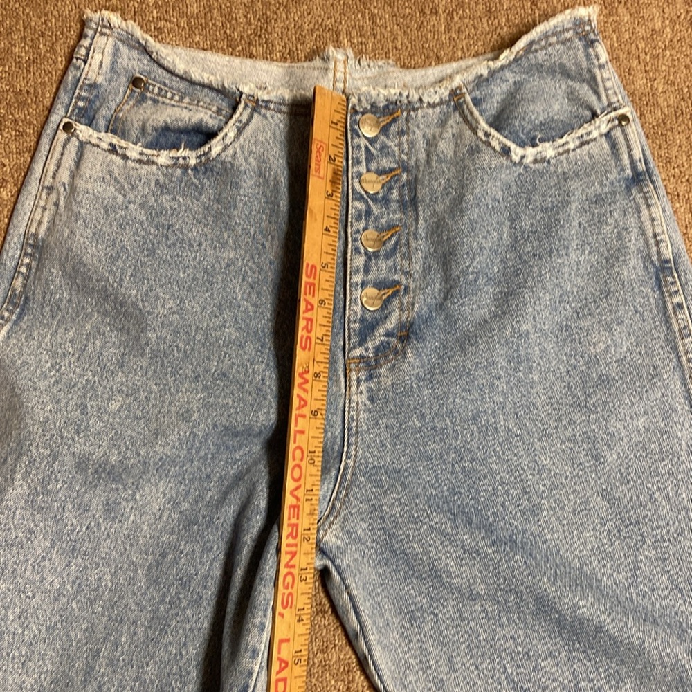 Wrangler Straight Long Leg High Rise Button Fly Jeans size 30 - Picture 3 of 4